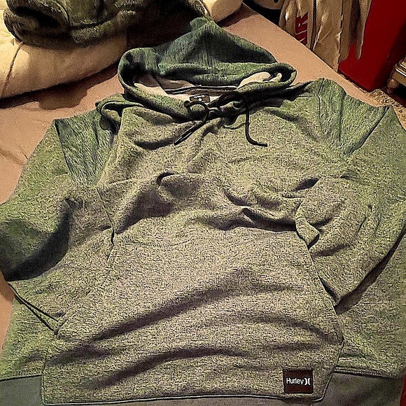 Mens Hurley hoodie - Picture 1 of 3